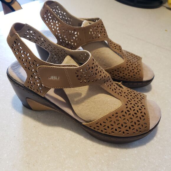 JBU By Jambu Women’s Chloe Peep Toe T-Strap Vegan Wedges Memory Foam Sz 10 - Picture 1 of 8